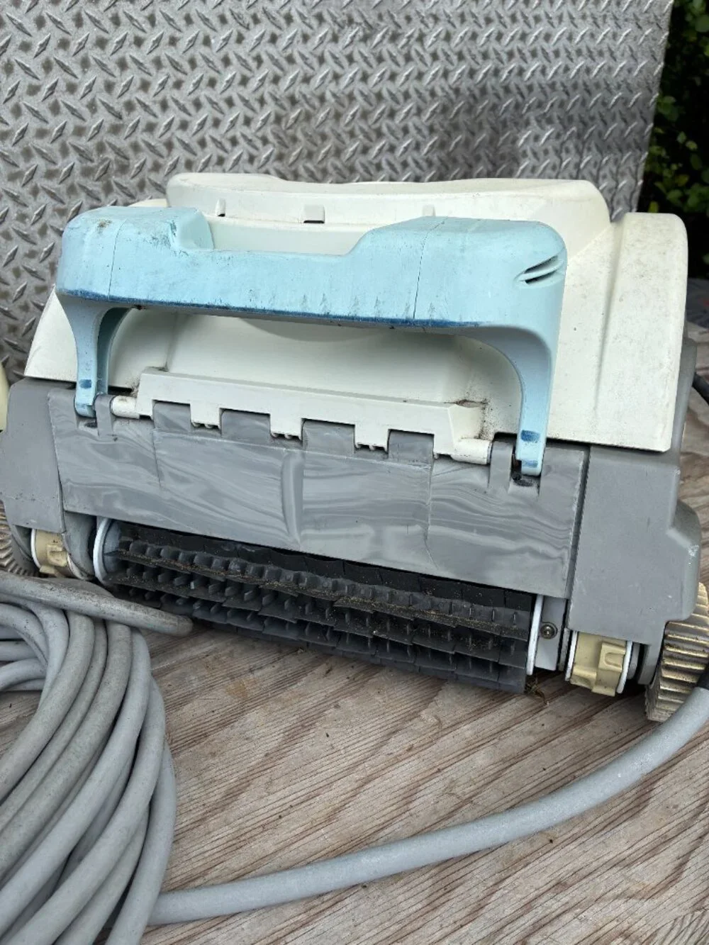 Maytronics Dolphin Active 10 Robotic Ground Pool Cleaner Basic 115 Power Supply